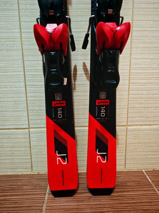 Schiuri atomic j2 140cm -clapari ski