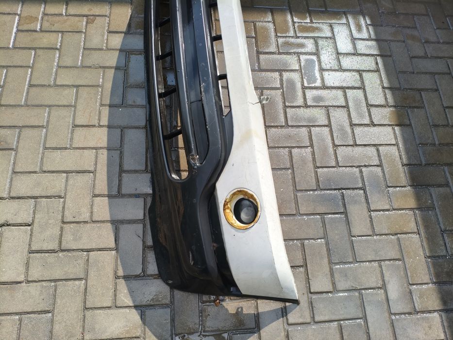 Бампер передний на BMW X5 E53