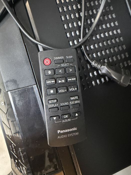 Sistem audio Panasonic cu Bluetooth