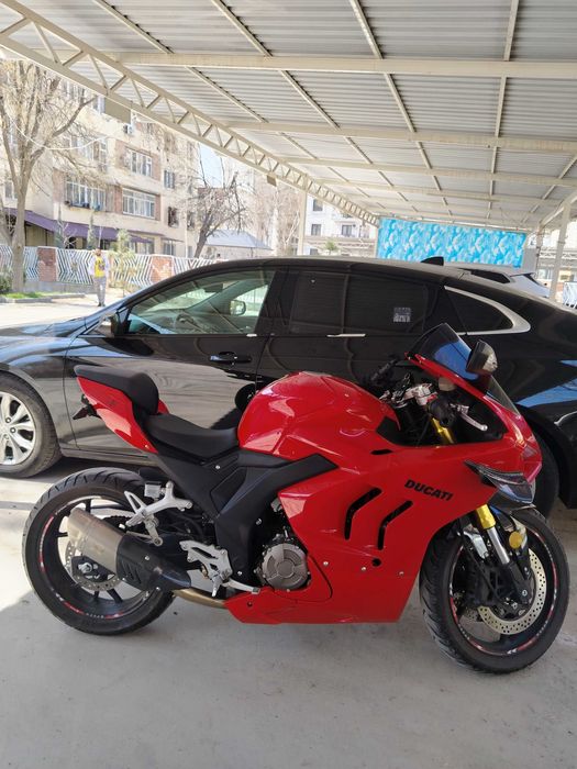 Ducati panigale Replica 400 kub