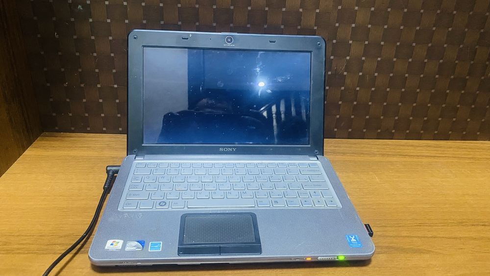 Продам нетбук sony