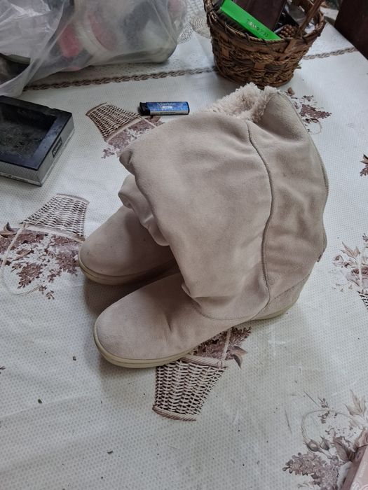 Ghete de damă mărimea 36