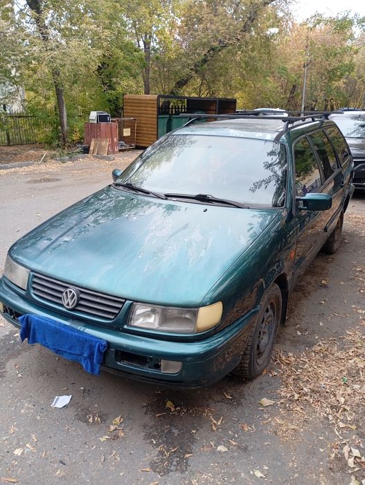 Продам VW Passat B4 универсал (дельфин)