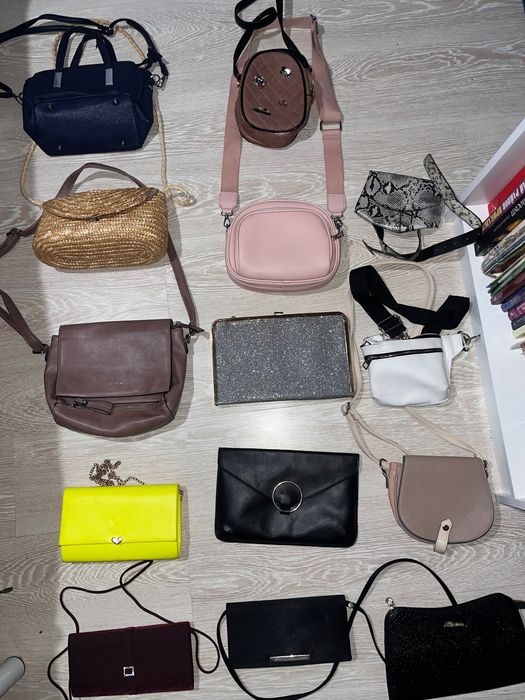Огромен сет от дамски чанти