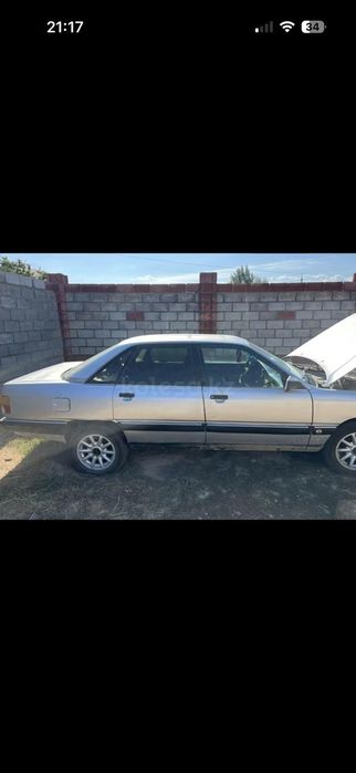 Ауди 100 год 1989 срочно продам