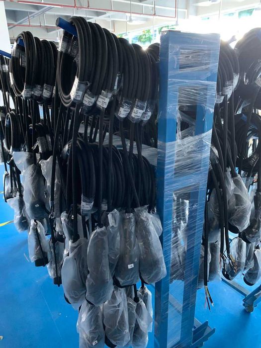 Зарядна Станция за Tesla US, 3.7 kW; Всички Екстри; WiFi/App Контрол