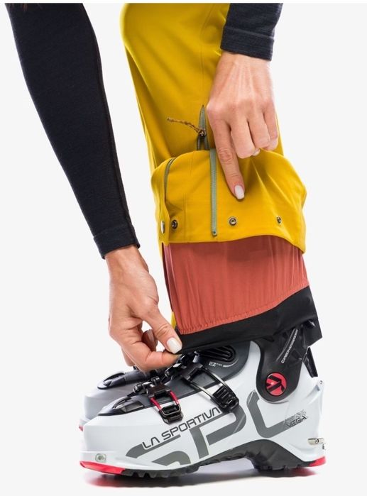 Pantaloni Femei Patagonia W Upstrides