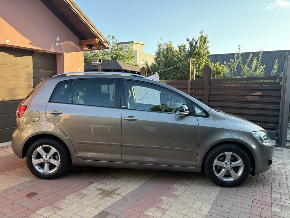 Vand Golf 6 plus An fabricatie 2012 Motor 1.6 Motorina