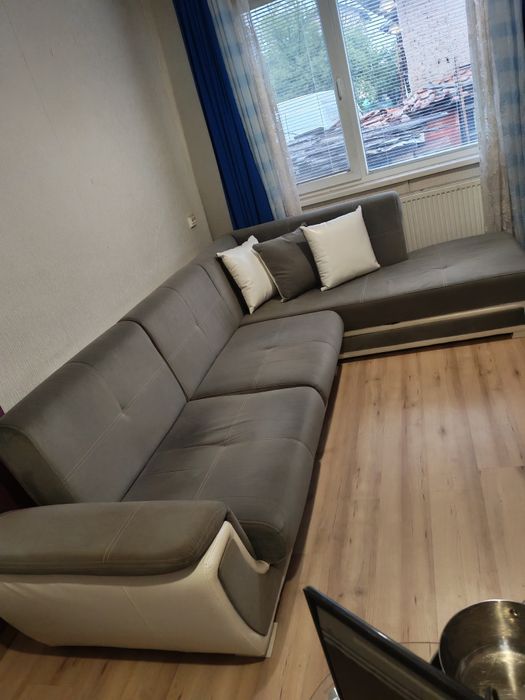 Диван. Не използвн. В перфектно състояние. Без забележка. Нов.