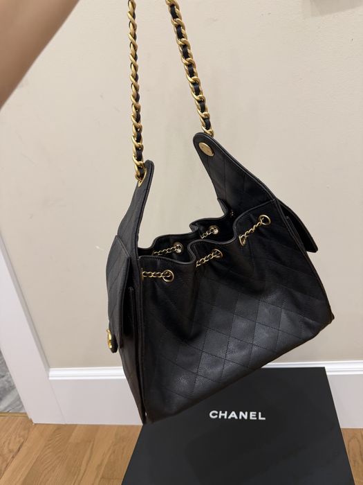 Chanel Hono Small 25