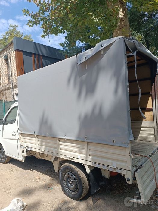 Пистолет для прокалывание ушей+ серёжки,