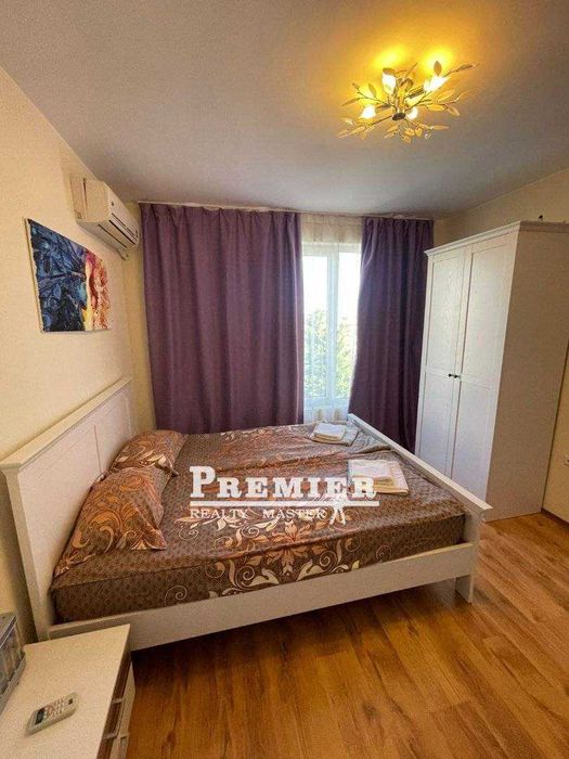 Продава се отличен тристаен апартамент в Равда.