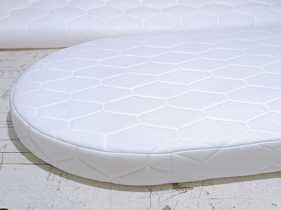 Матрасы для овальных кроваток