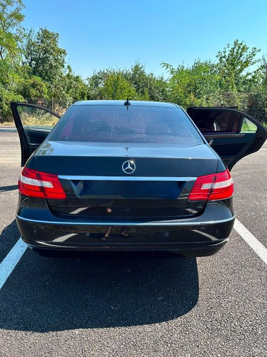 Mercedes E-Class W212 2011 | 2.2 Diesel 177 CP | 277.680 km