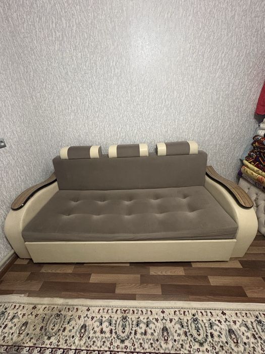 Продается двухспальный кровать и диван