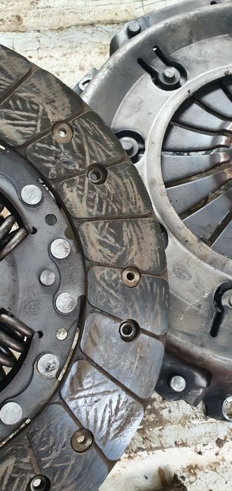 Форд Транзит 2.5 дизел на части