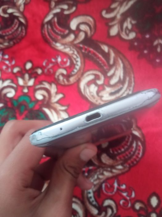Srochna sotiladi Xiomi Redmi