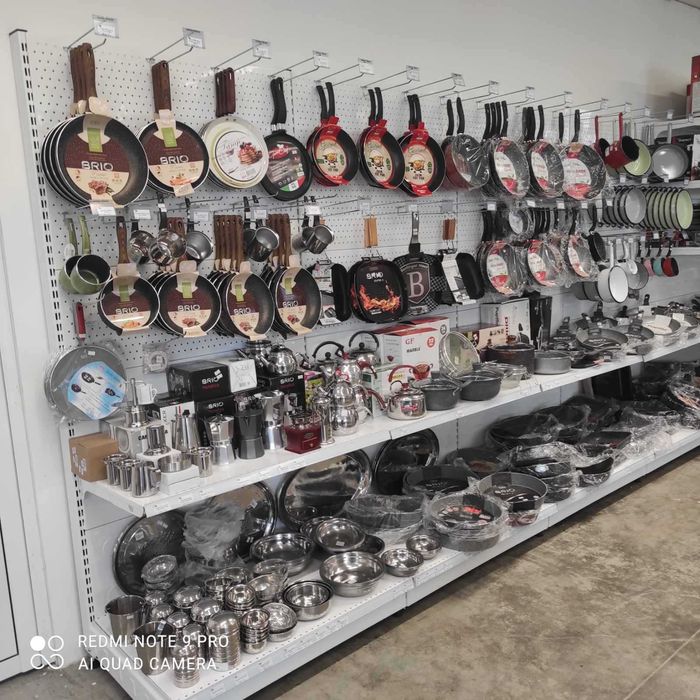 ПРОМО Стенен и Островен стелаж с перфо гръб- НОВИ, НАЛИЧНИ