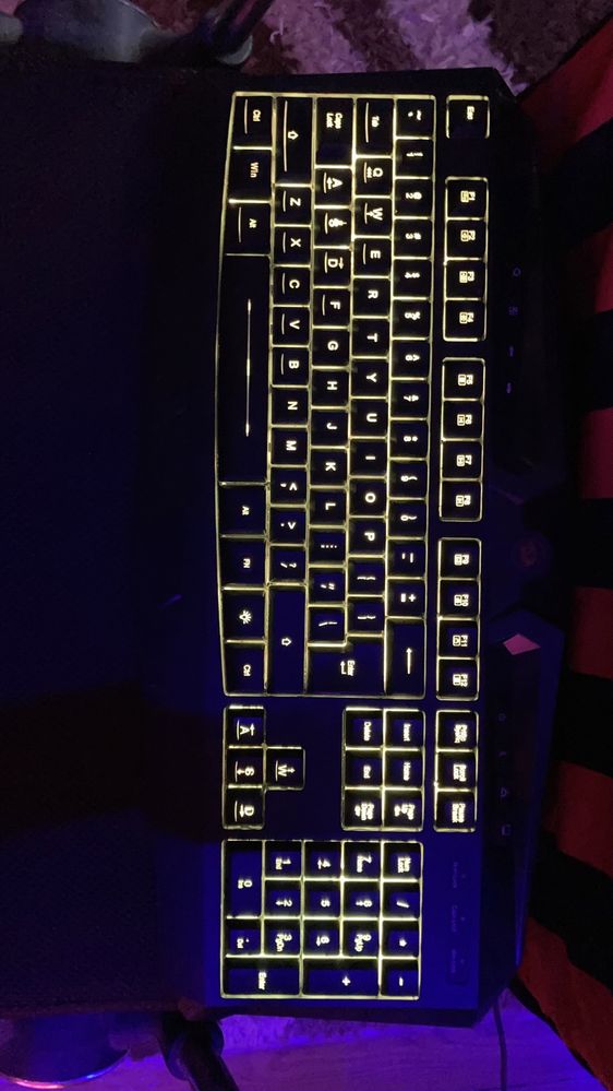Продавам геймърска мембранна клавиатура Red Dragon гр. Видин Вида 1 ...