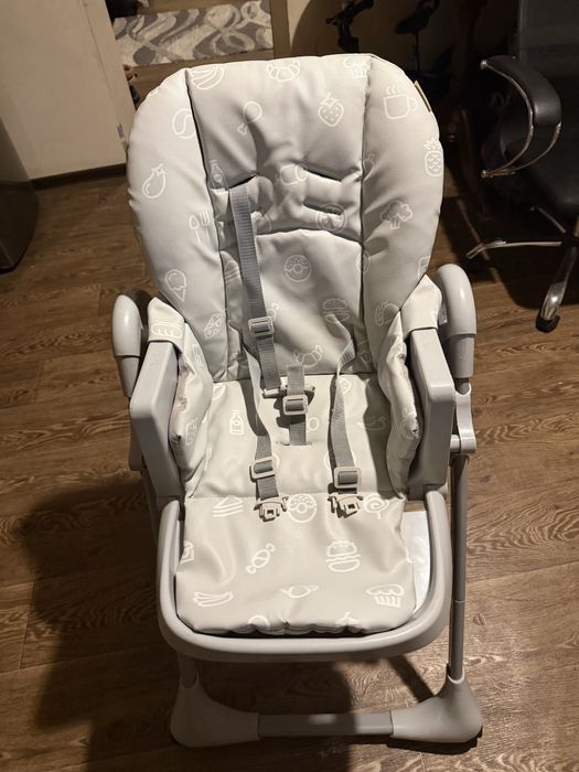 Столик для кормления