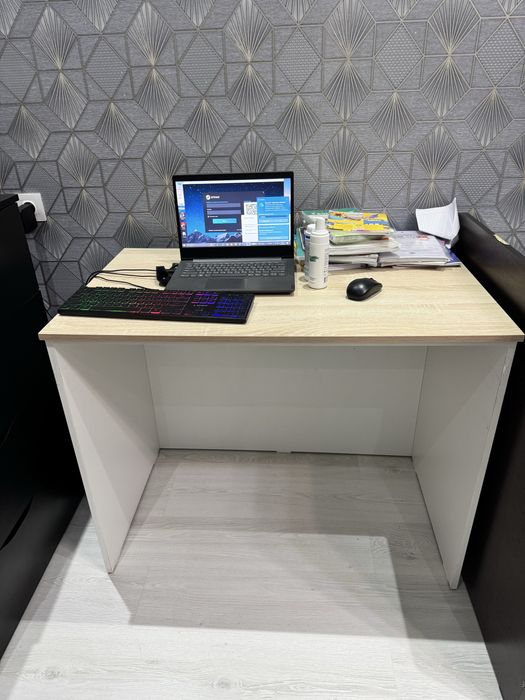 Письменные столы, стол под компьютер