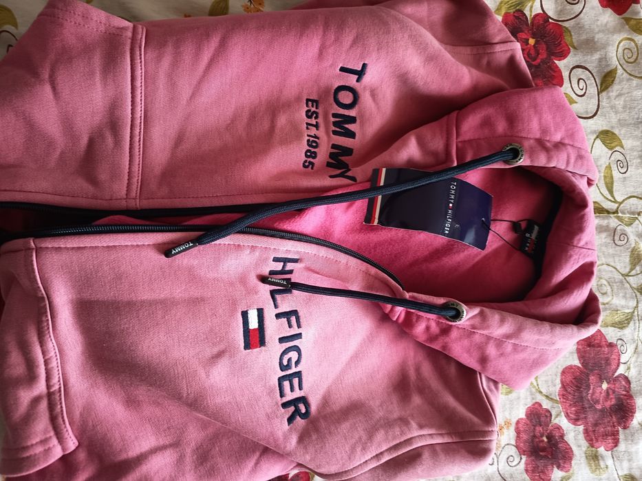 Tommy Hilfiger дамски суичър