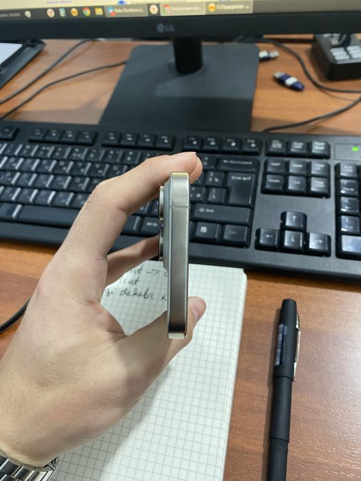 iPhone 16 pro 128 gb