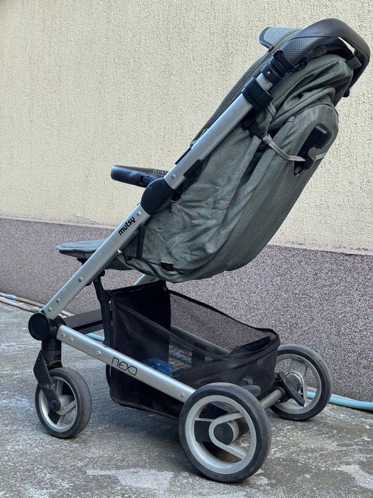 Carucior Mutsy Nexo (+inca unul rezerva)