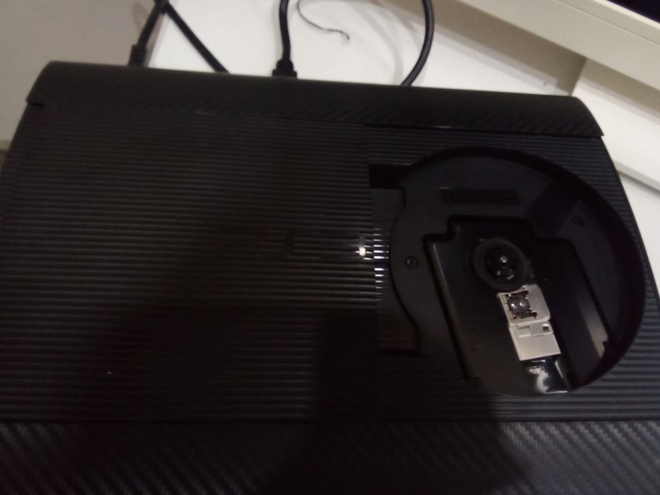 Продавам PlayStation 3, 18 игри