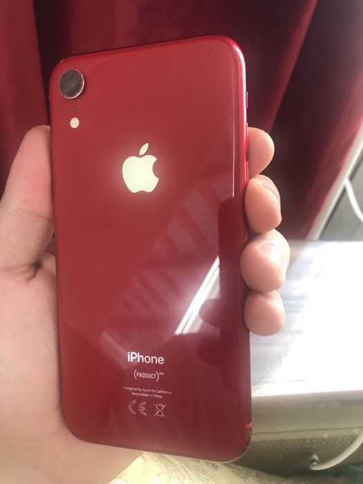 Продам айфон хр iphone xr