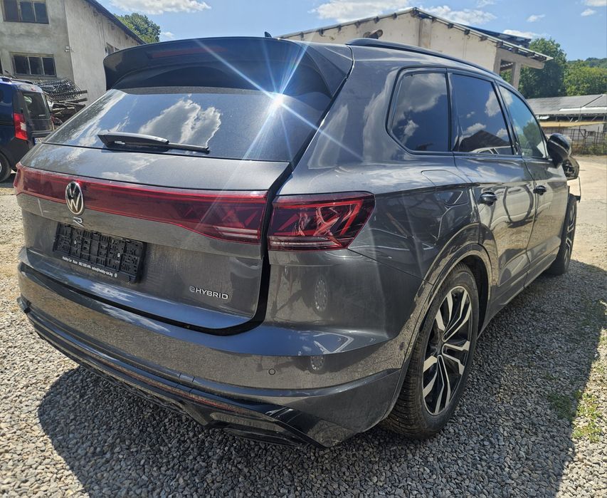 Vw Touareg 3.0 eHybrid 462к.с. На части