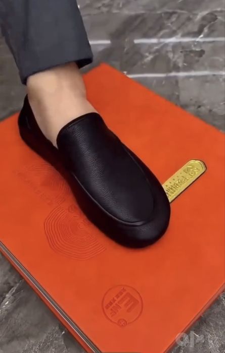 Black Elegance oyoq kiyim