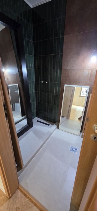 Renovări și amenajări interioare la cheie – apartamente, case, birouri | Instalații sanitare, recompartimentări, design interior | Prețuri corecte