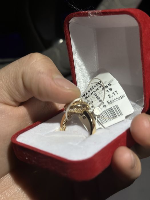 Бриллиантовое кольцо 2,17гр