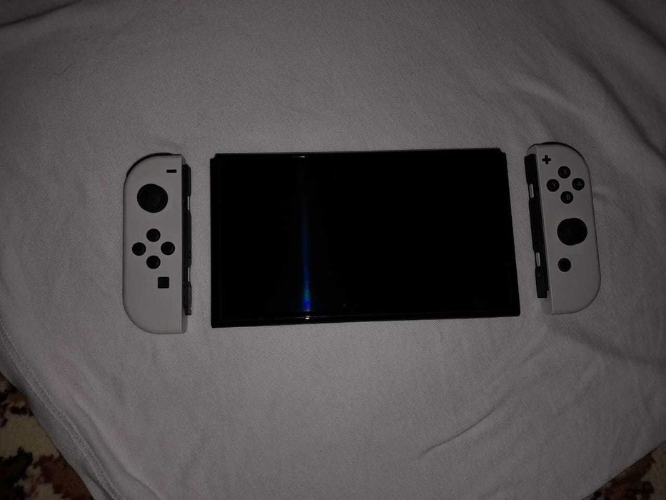 Нинтендо свитч Срочно Продам