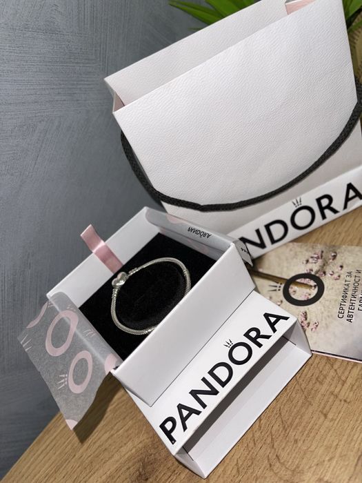 Pandora Гривна Любов