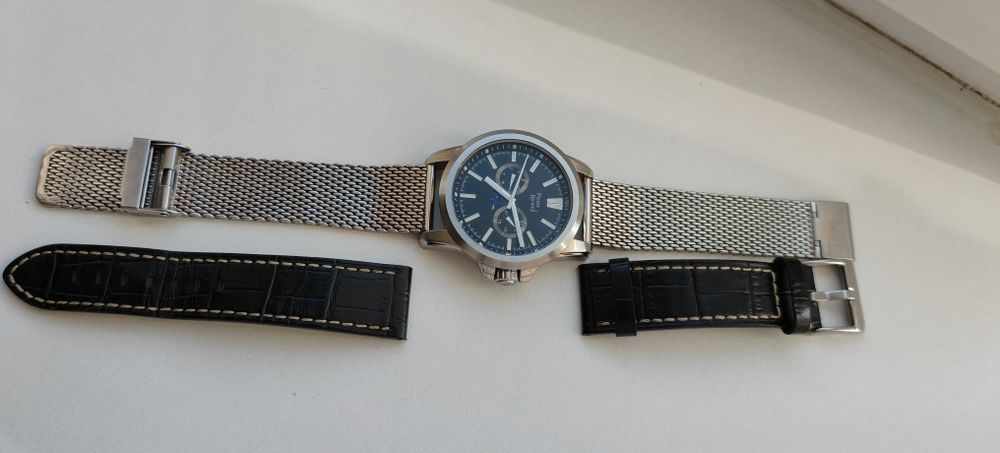 Продам часы Pierre Ricaud