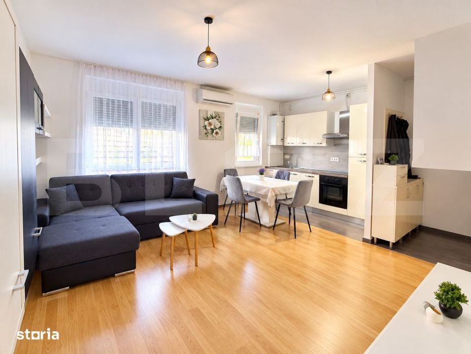 Apartament 3 camere, 65 mp, zona Lipovei