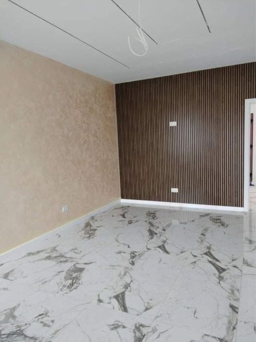 Renovari interioare,zugraveli si reparatii.