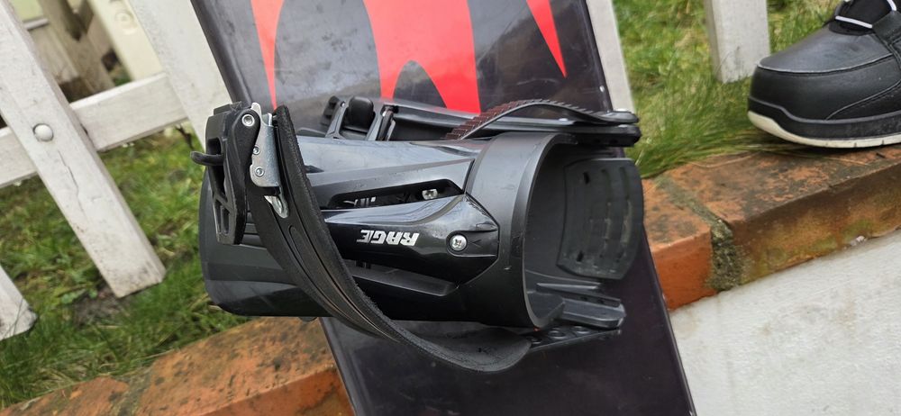 Set Snowboard Titus Logo Team Series 163 cm + Legături Rage+Boots Wedz