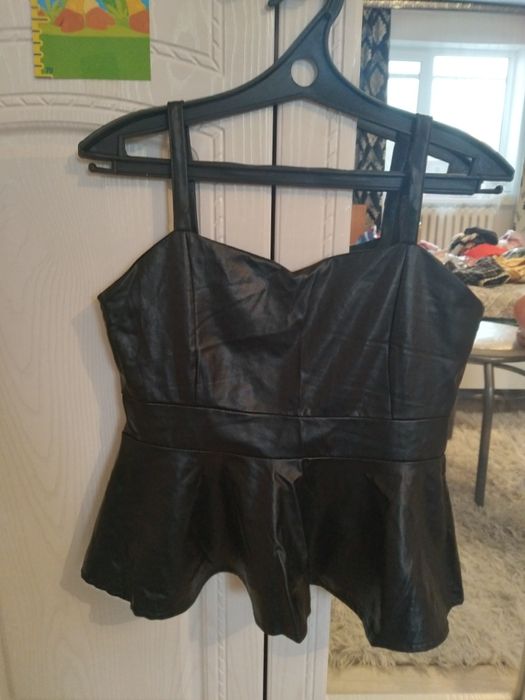 Продам дешево вещи