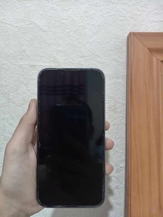 Продам Айфон 13 ёмкост 80% за 200000тг город уральск