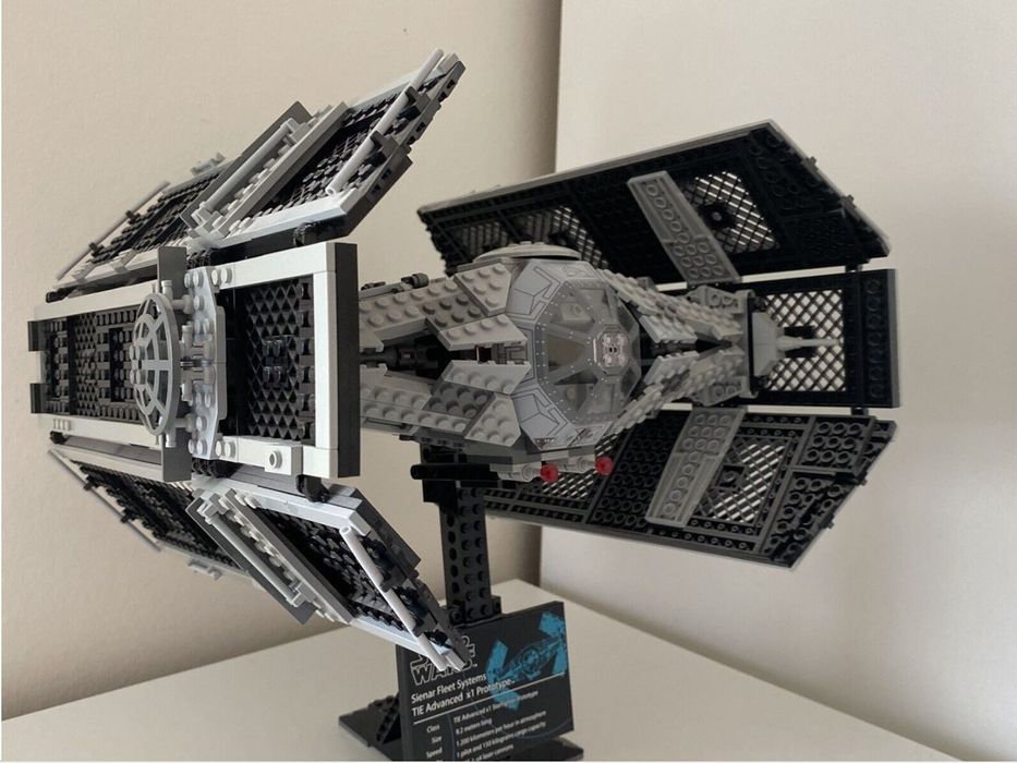 Lego Star Wars 10175 TIE Advanced Prototype