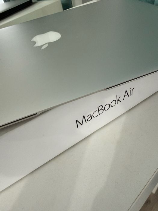 Macbook Air 13 (2017)