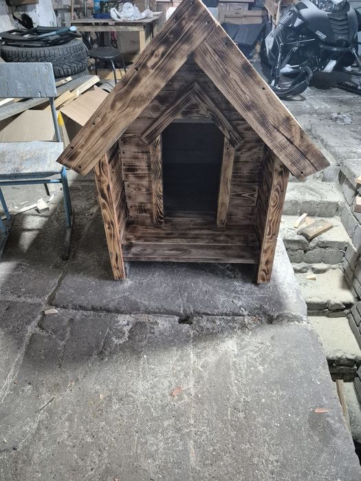 Продам будку для собаки