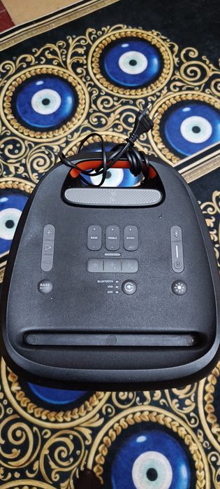 Party box jbl 310