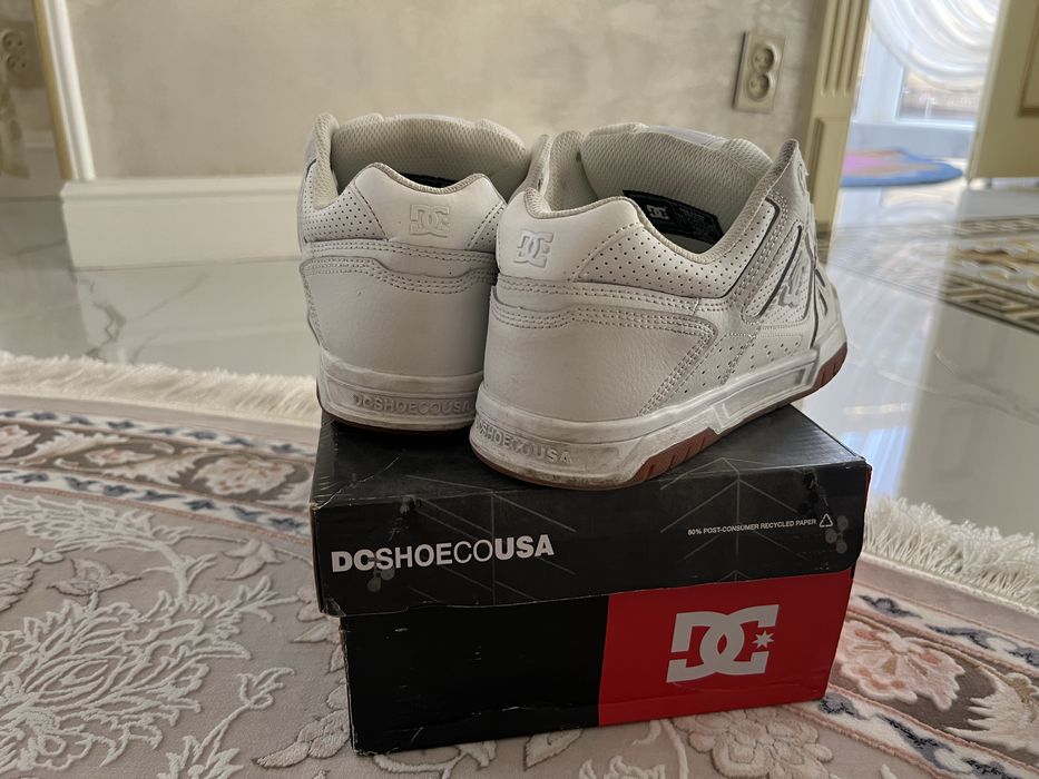 Кроссовки DC STAG White удобные к носке