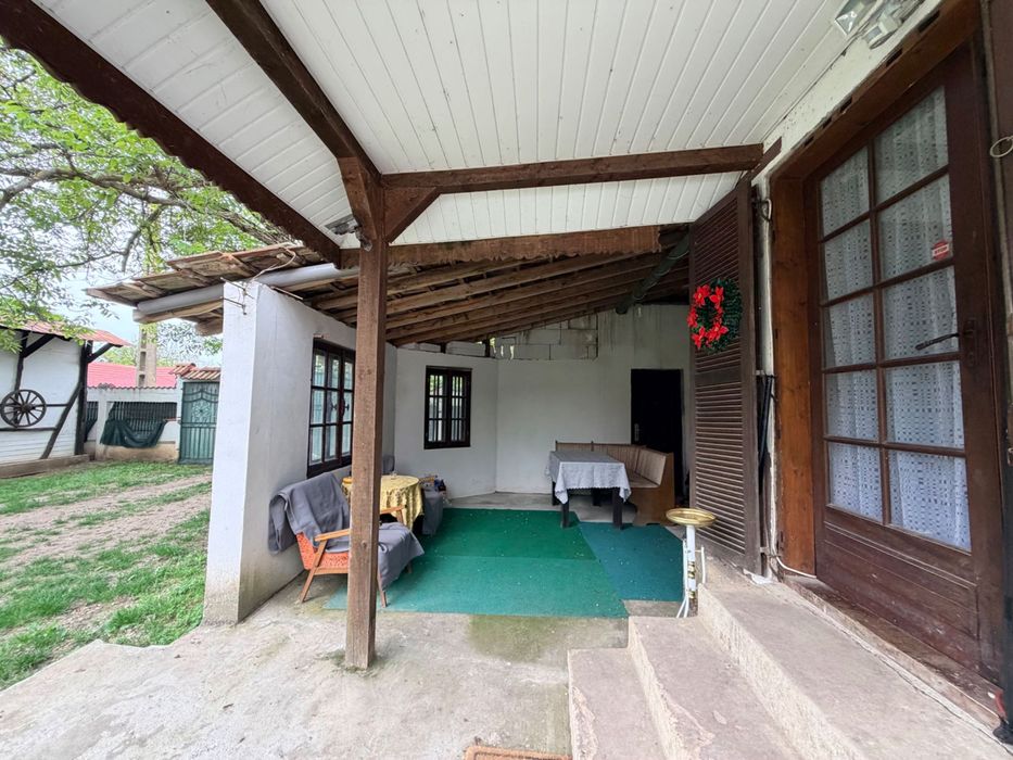 Casa de vacanță, rezidenta secundară Perișor