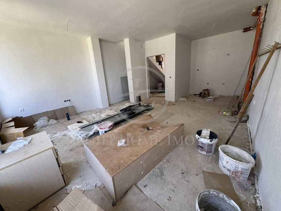 Продава се Къща в Пловдив, Център - 118 кв.м за 1458 €/кв.м - Снимка #1