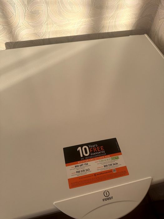 Продам морозильную камеру